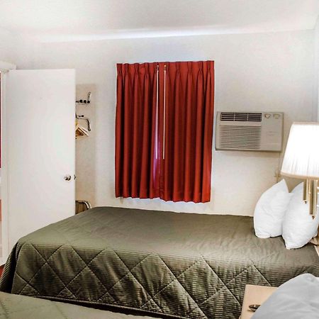 Rodeway Inn Dillsburg Екстериор снимка