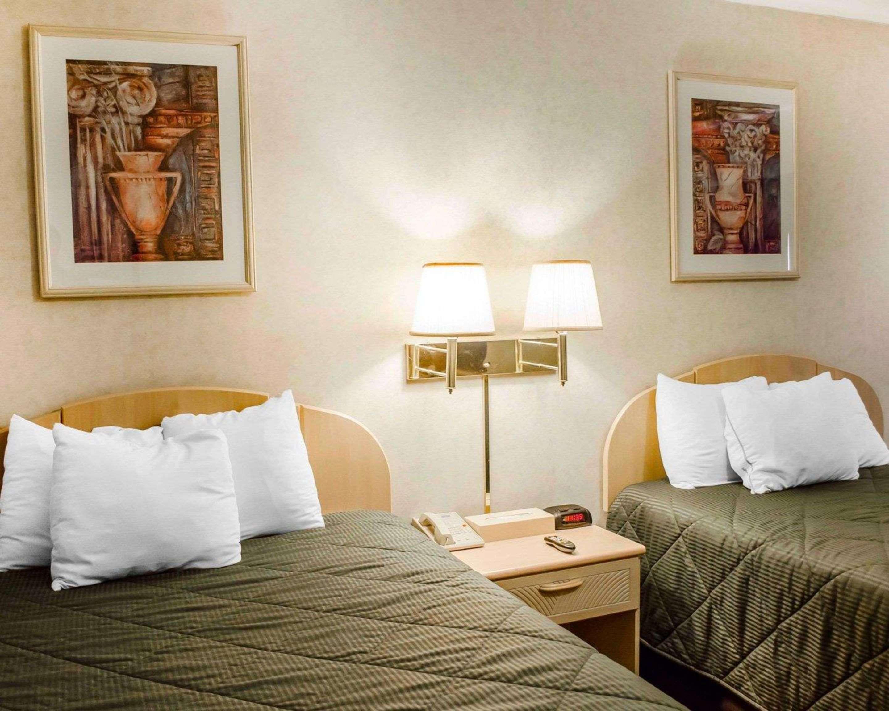 Rodeway Inn Dillsburg Екстериор снимка