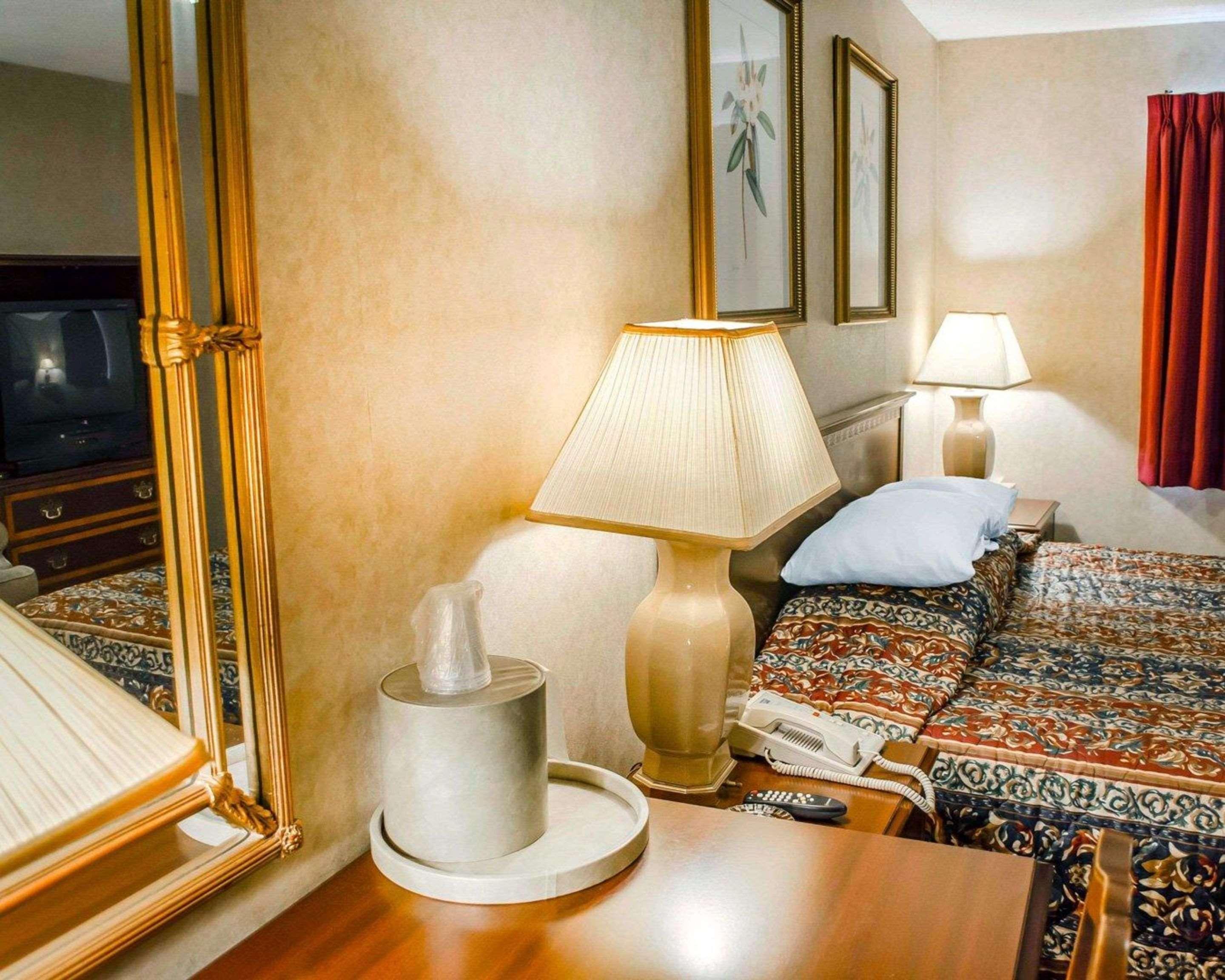 Rodeway Inn Dillsburg Екстериор снимка