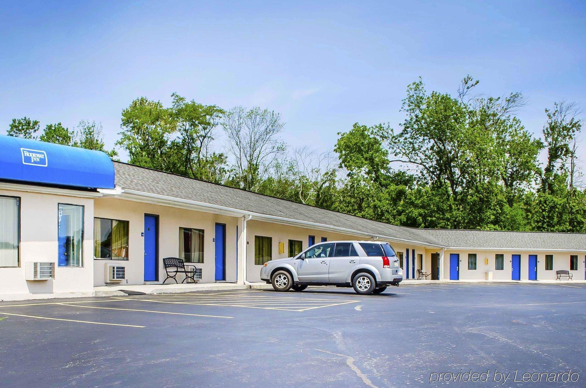 Rodeway Inn Dillsburg Екстериор снимка