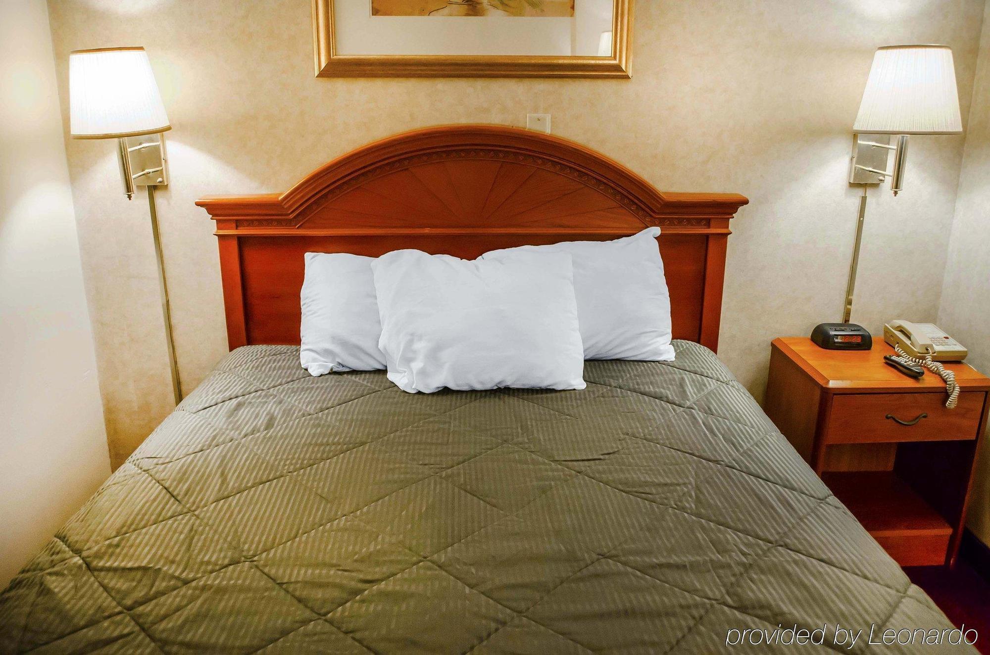 Rodeway Inn Dillsburg Екстериор снимка