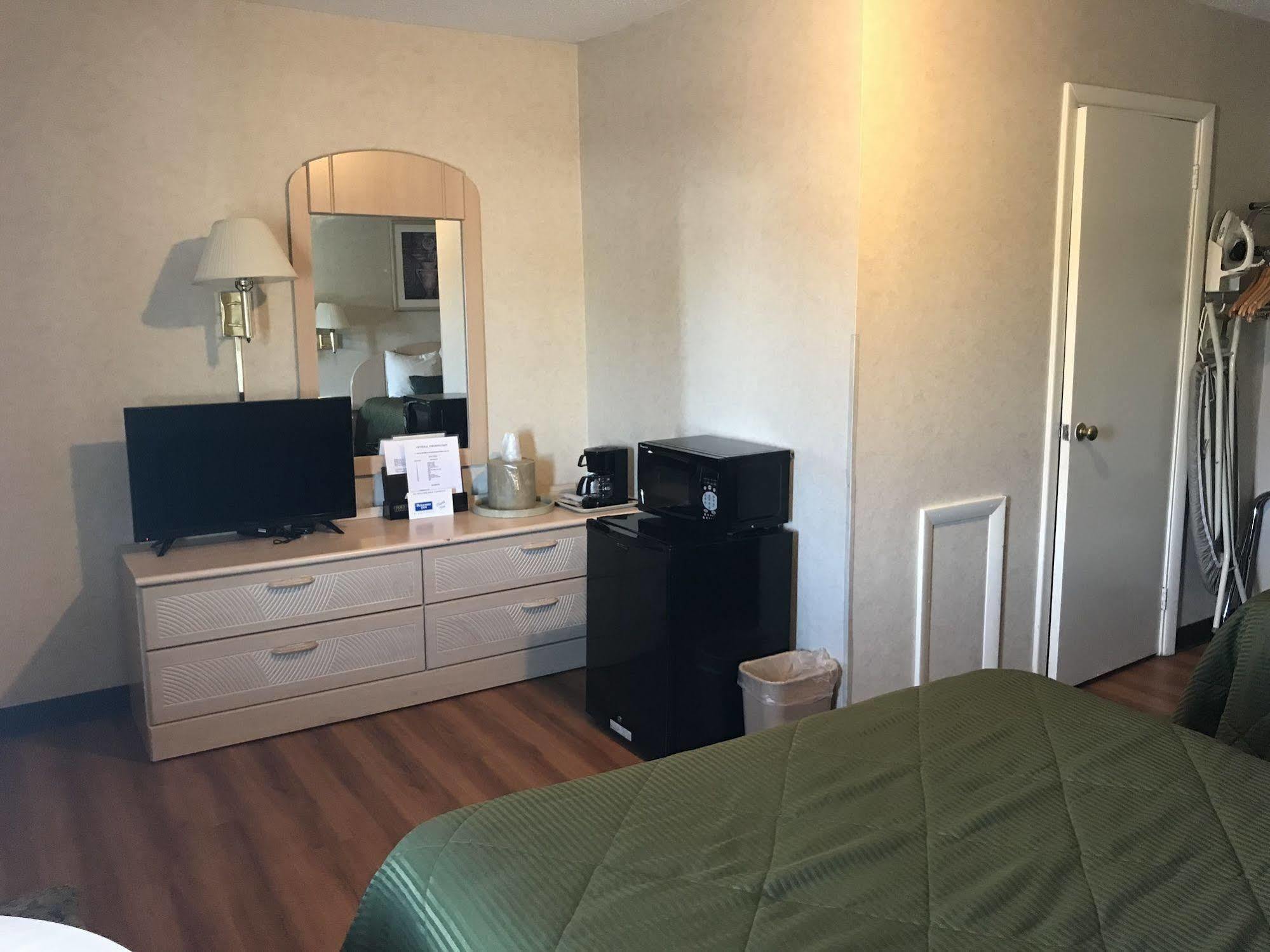 Rodeway Inn Dillsburg Екстериор снимка