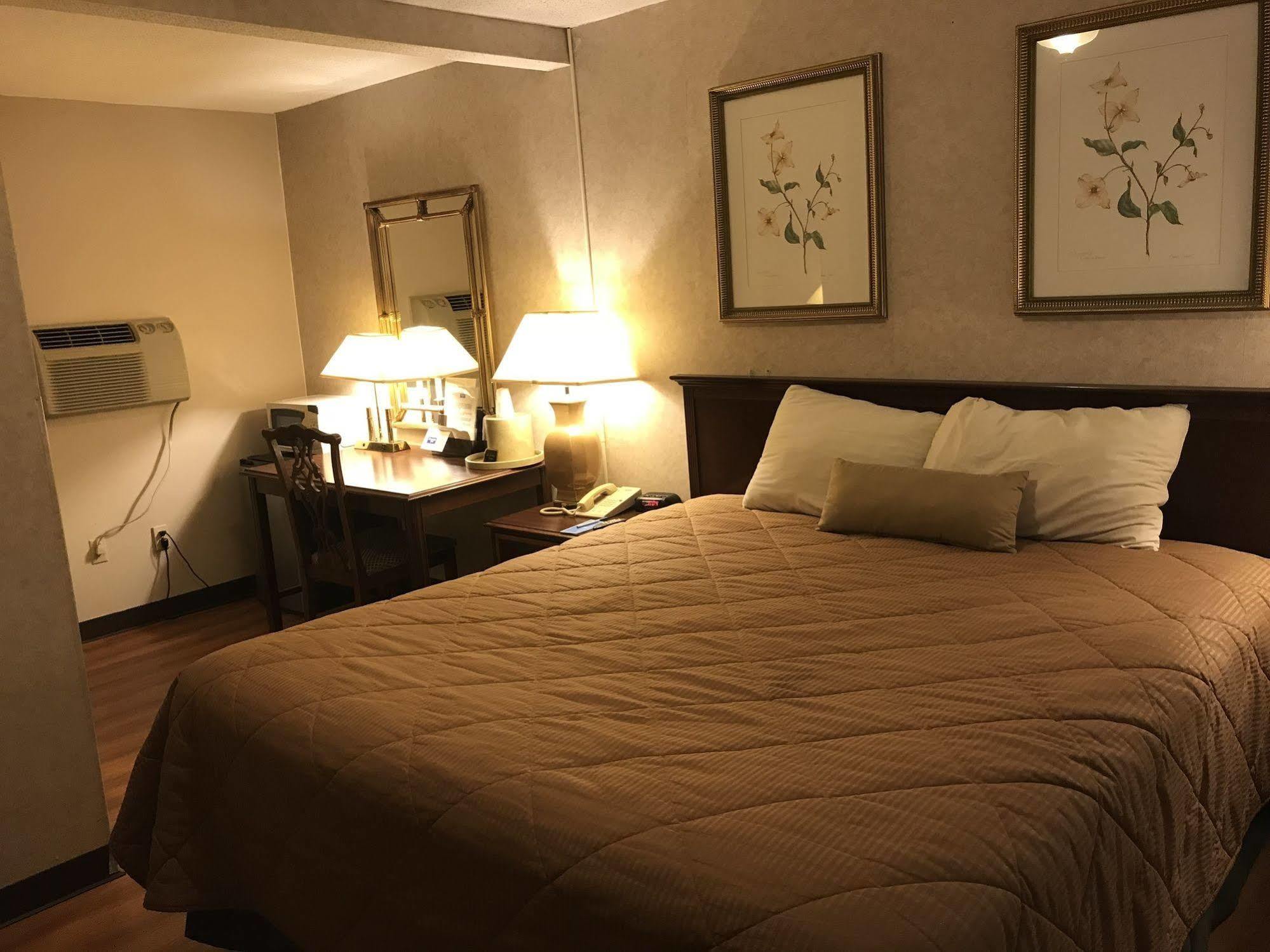 Rodeway Inn Dillsburg Екстериор снимка