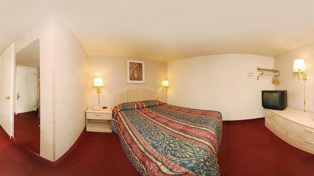 Rodeway Inn Dillsburg Екстериор снимка
